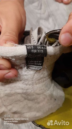 Хоккейные коньки bauer