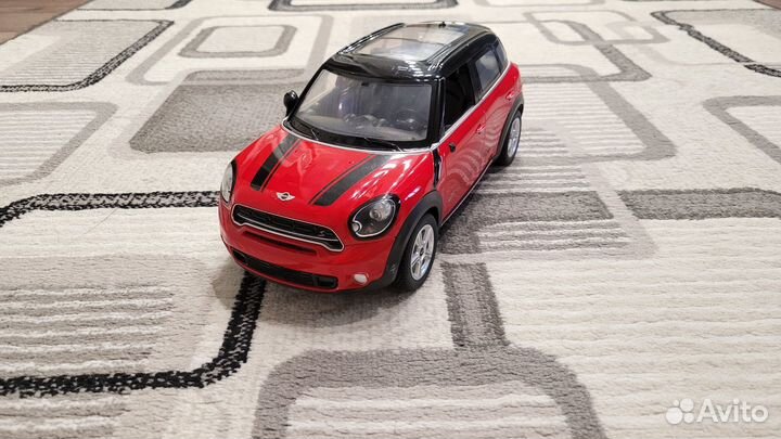 Машинка на радиоуправлении