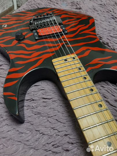 Электрогитара