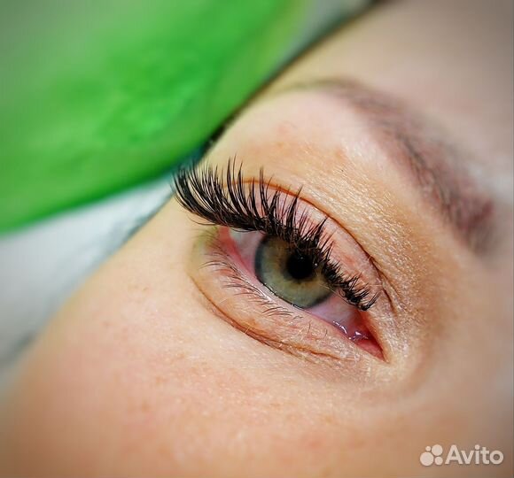 Наращивание ресниц, окрашивание бровей + ду