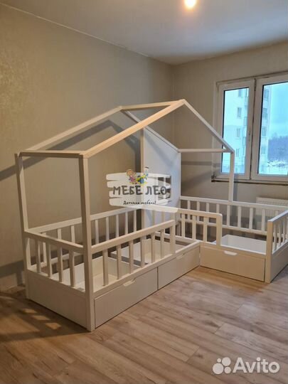 Детская кровать домик