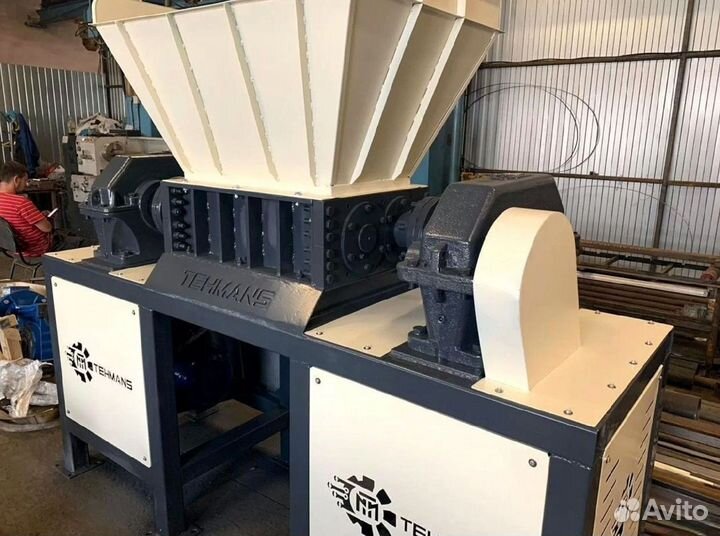 Шредер измельчитель