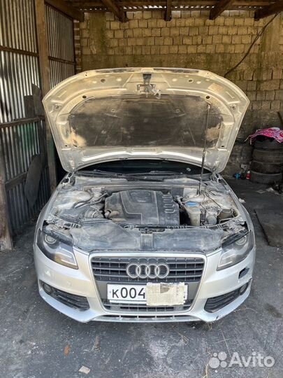 Audi a4 b8 2.0 TDI 2008г разбор