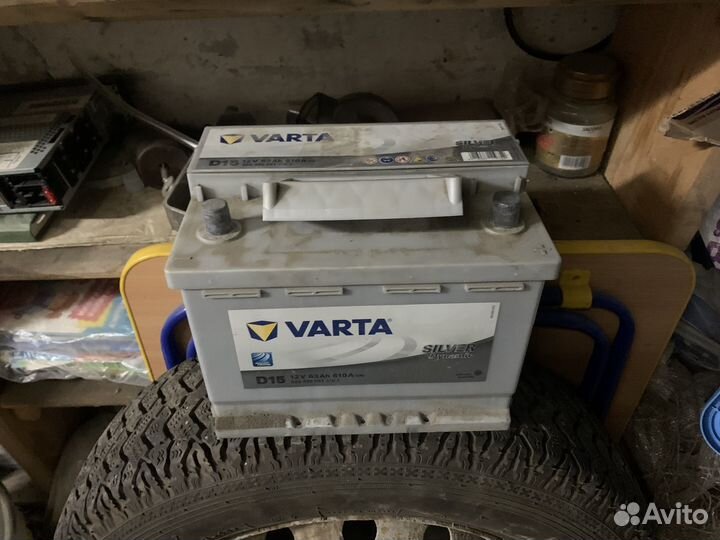 Аккумулятор Varta 63A