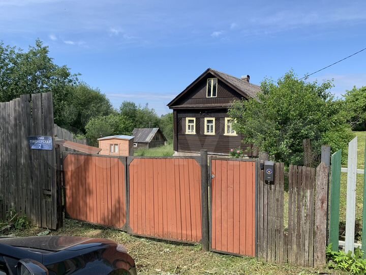 Дом 52 м² на участке 11 сот.