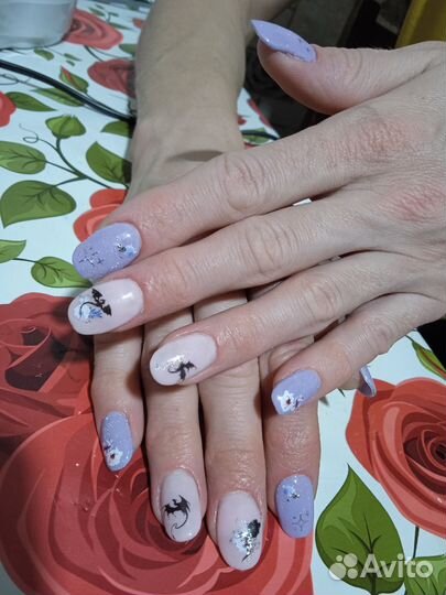 Модель на маникюр, бесплатно