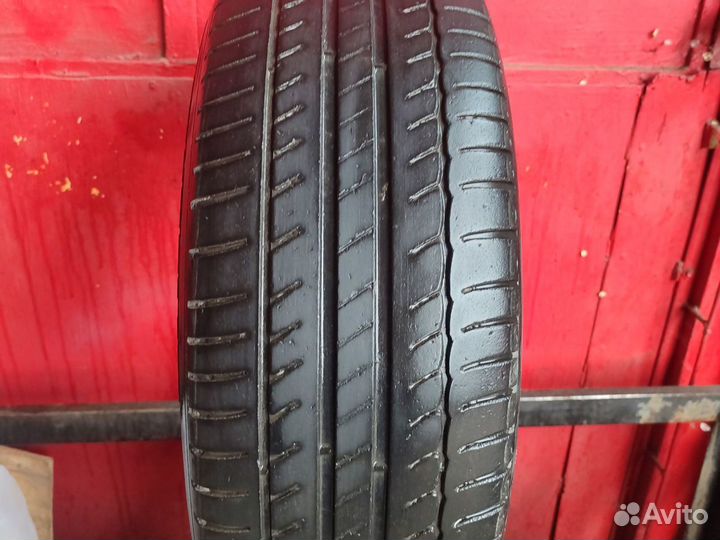 Michelin Primacy HP 215/60 R16