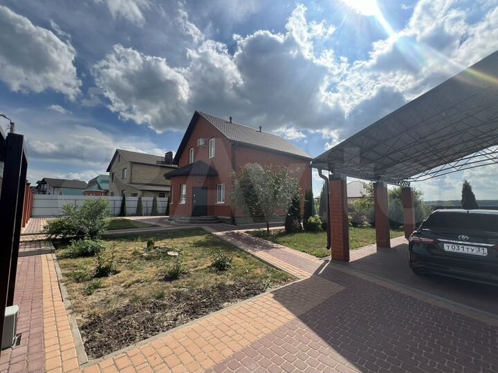 Дом 128 м² на участке 15,7 сот.