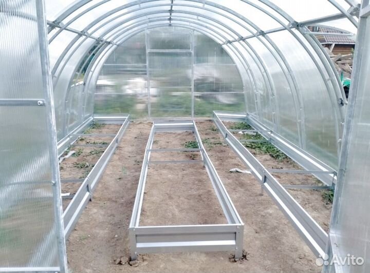 Теплица на дачу