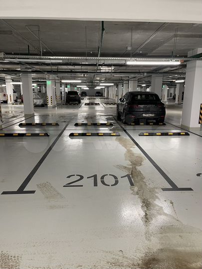 Машиноместо, 14 м²