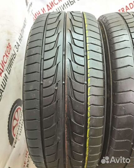Firestone Firehawk Wide Oval 215/55 R17 94V