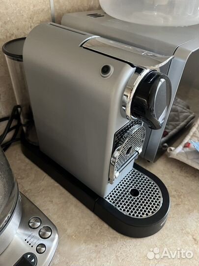 Капсульная кофемашина bork