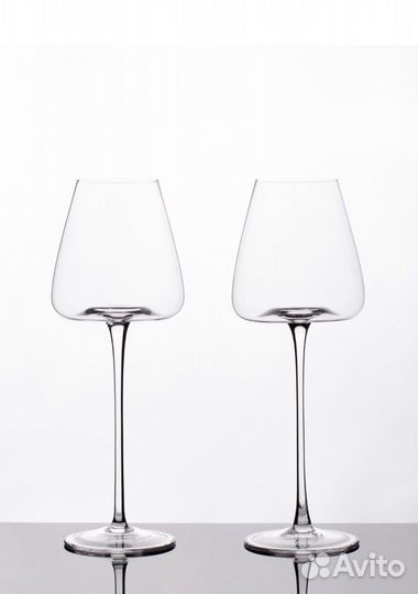 Бокалы для вина на длиной ножке в стиле Bork