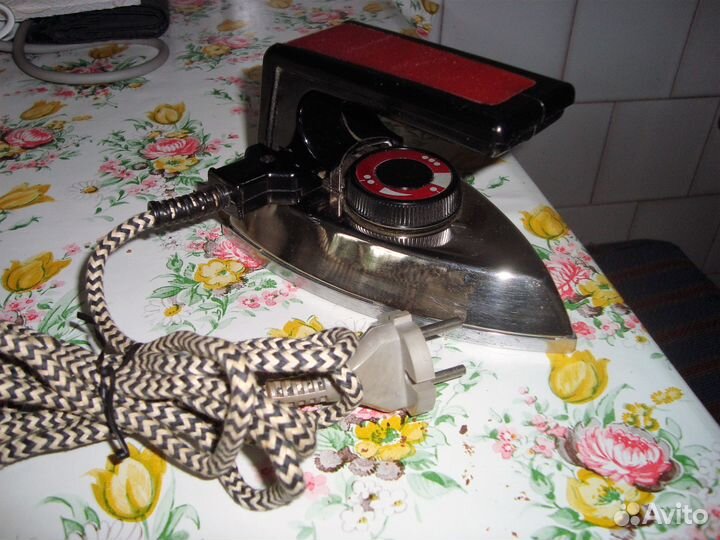 Утюг советский дорожный