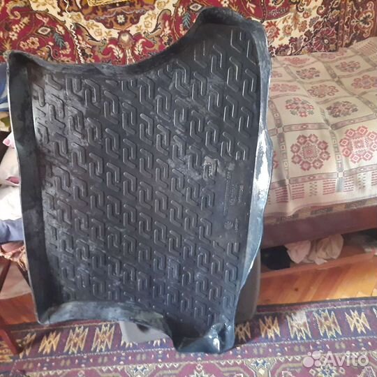 Коврик в багажник kalina универсал