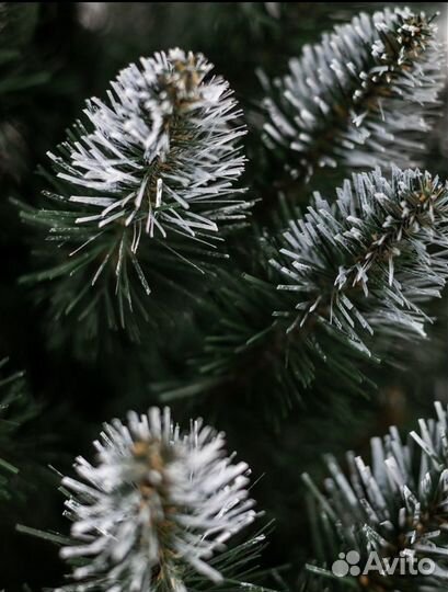 Новая зеленая елка с эфектом снега-2.40