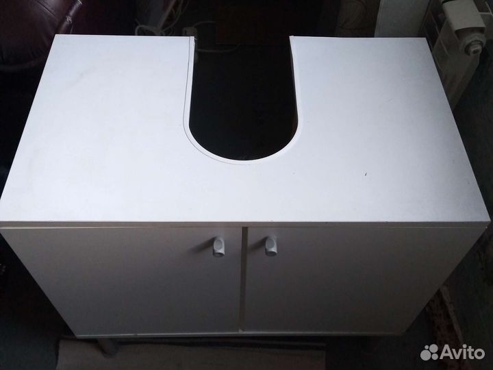 Тумбочка IKEA белая