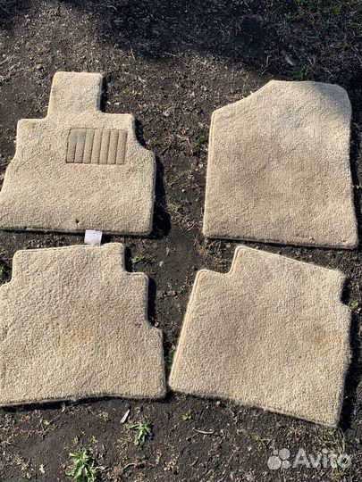 Автомобильные коврики ворсовые