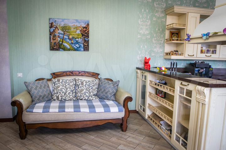 Коттедж 504 м² на участке 20 сот.