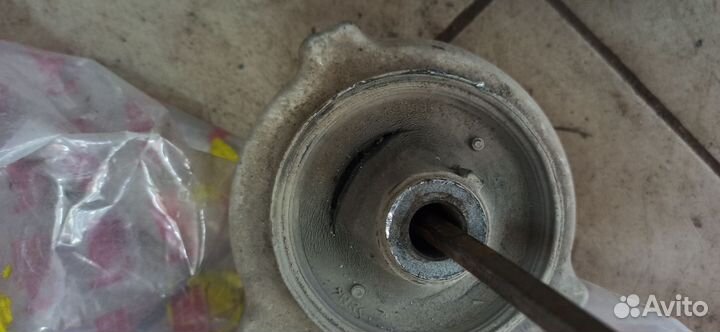 Передние рычаги Nissan Pathfinder 2014