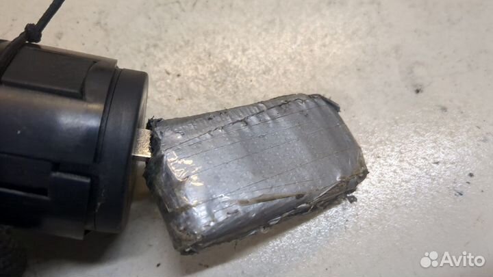 Замок зажигания Peugeot 207, 2007