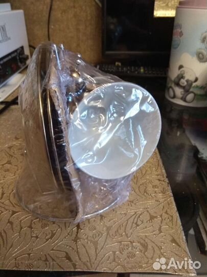 Четыре подарочных набора,для чаепития и один кофе