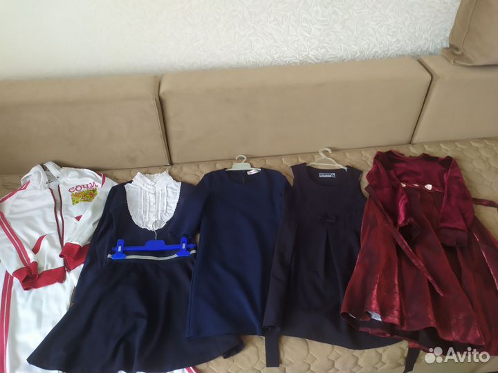 Школьные вещи для девочки 128 пакетом