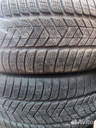 Pirelli Scorpion Winter 275/40 R22 108V