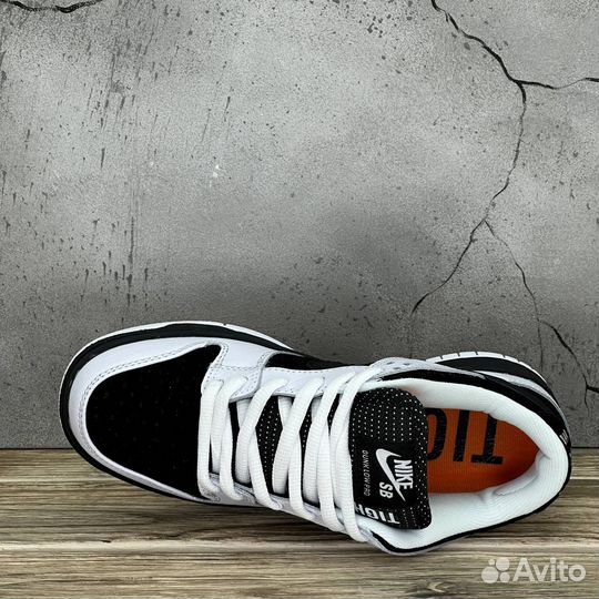 Кроссовки женские Nike SB Dunk Low Slam Dunk