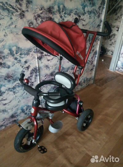 Детский трехколесный велосипед