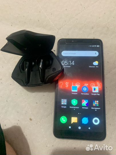 Xiaomi Redmi 6, 4/64 ГБ