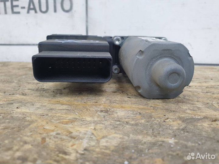 Моторчик стеклоподъемника Vw Golf Plus 1.6 2006