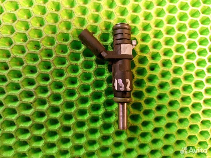 Форсунка топливная Mercedes-Benz E-Класс