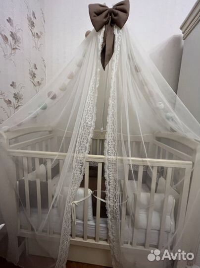 Детская кровать с матрасом и бортиками