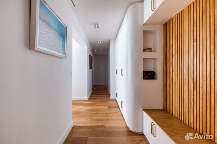 Шкаф в прихожую двухстворчатый распашной