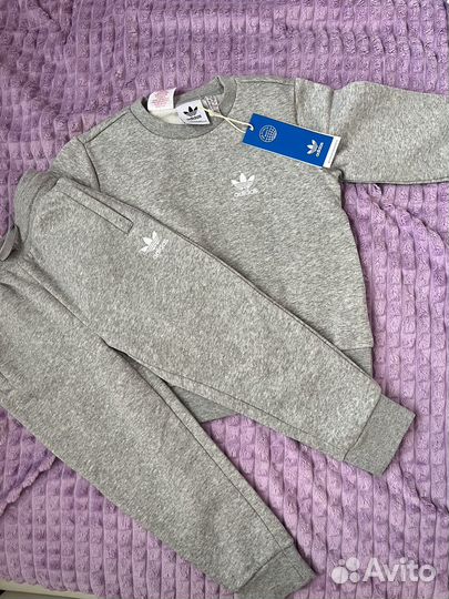 Костюм адидас новый