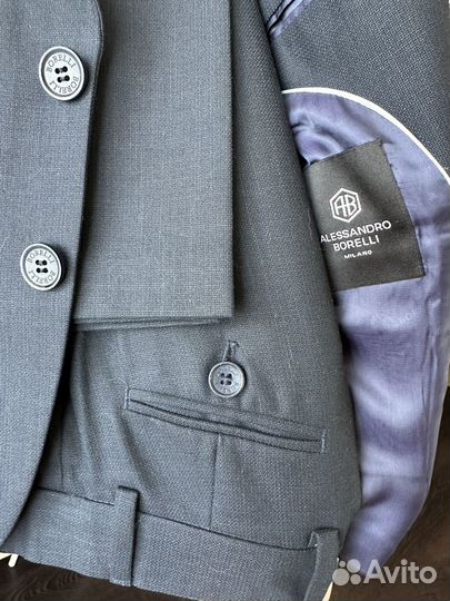 Школьный костюм на мальчика Borelli