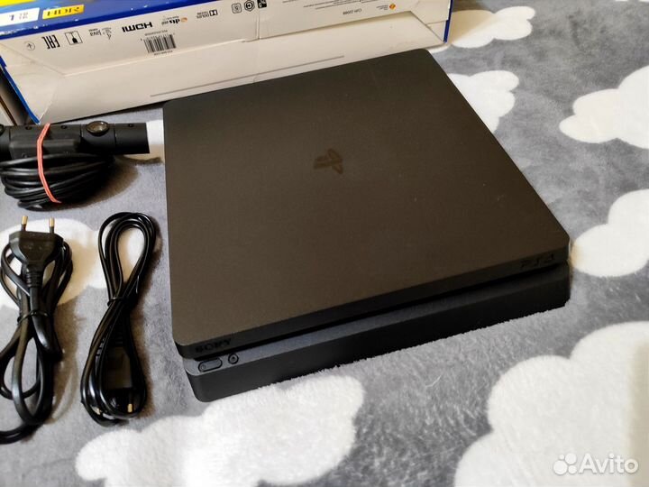 Sony PS4 Slim 1Tb