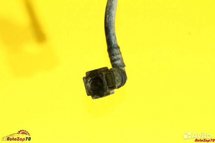 Renault Megane 2 Трубка тормозная средняя правого