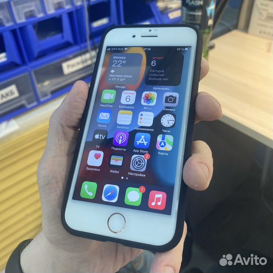 iPhone 7, 32 ГБ