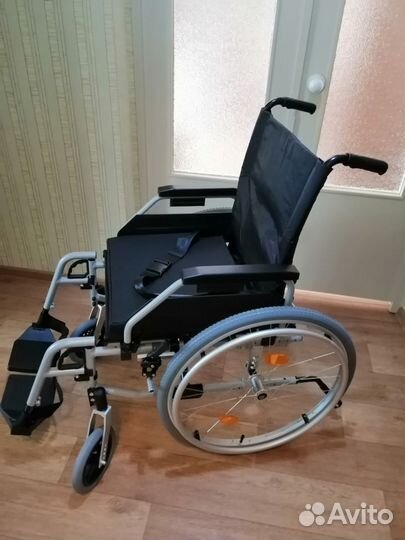 Инвалидная кресло-коляска Ortonica base195