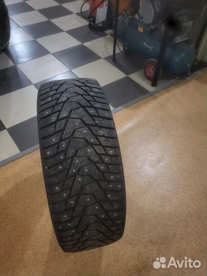 Hankook Winter I'Pike RS2 W429 245/45 R19 102T