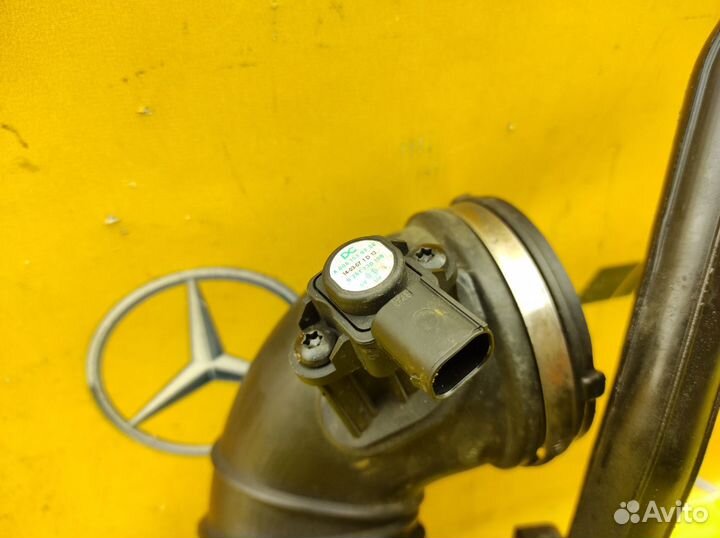 Патрубок воздушный Mercedes-Benz W212 OM651.924