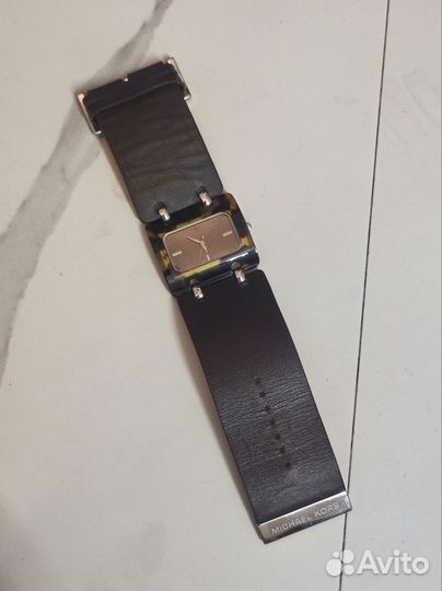 Женские наручные часы michael kors