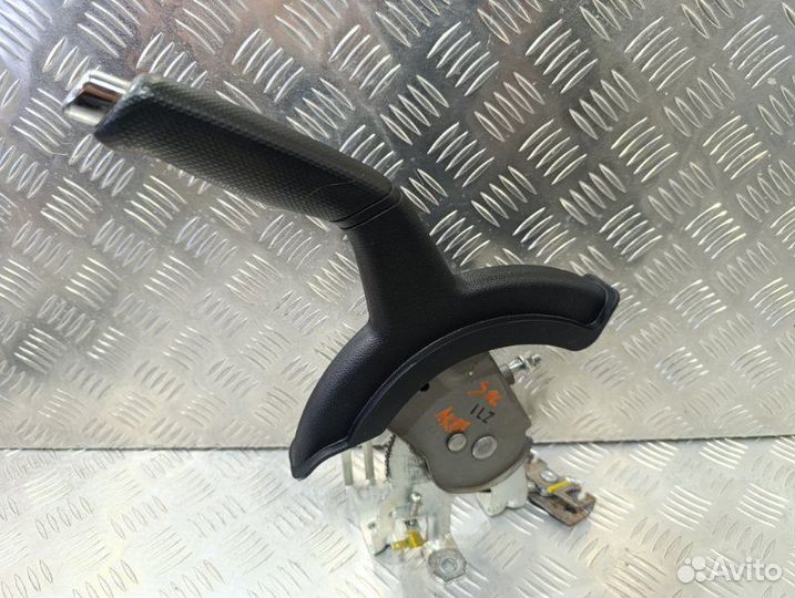 Рычаг ручного тормоза Hyundai Solaris 1.6