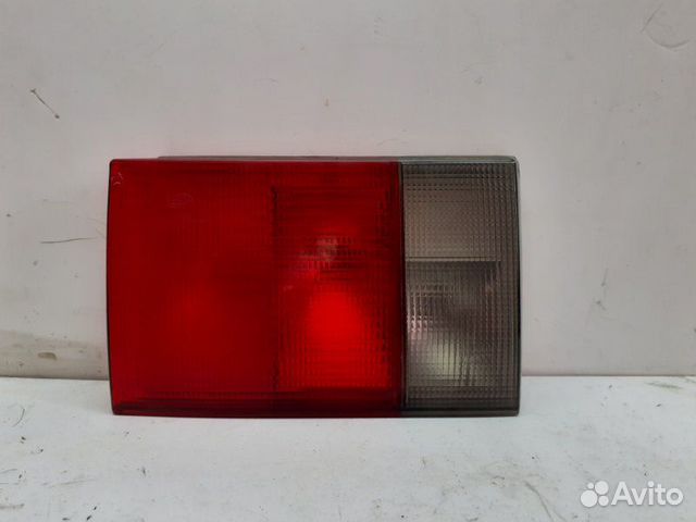 Фонарь задний внутренний левый Audi 100 C4