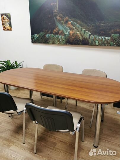 Стол переговорный со стульями