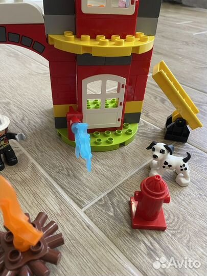 Lego Duplo пожарная станция