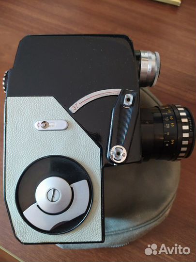 Кинокамера