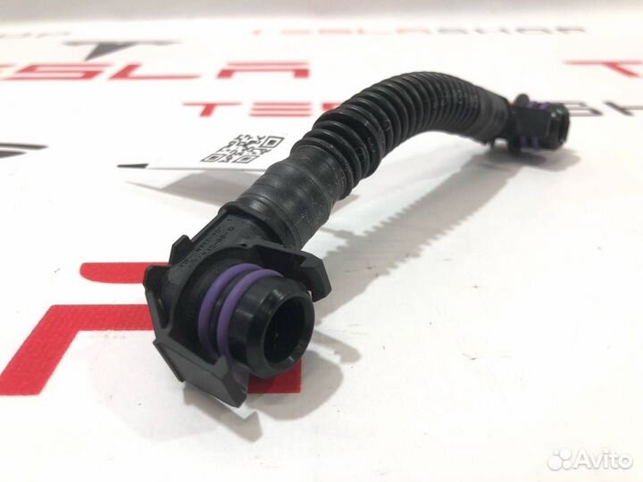 Шланги охлаждающей жидкости Tesla Model 3 2019